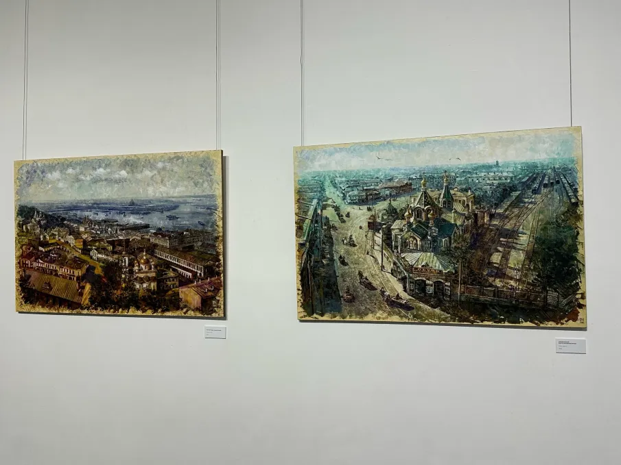 В центре культуры «Рекорд» открылась выставка Марины Новосельской «Монологи старого города»