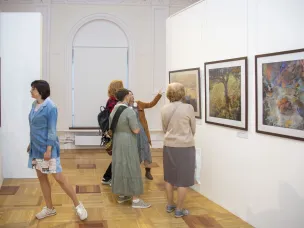 В НГХМ|Русское искусство представили выставку Михаила Дуцева «Между домами»