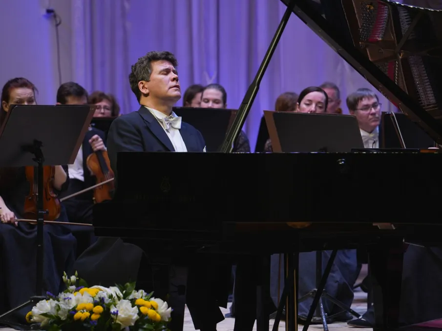 В Нижегородской филармонии впервые проходит Международный музыкальный фестиваль «Денис Мацуев представляет: Диалог поколений»