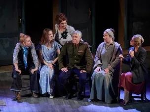 В Нижегородском театре драмы состоялась премьера спектакля «Вдовий пароход»