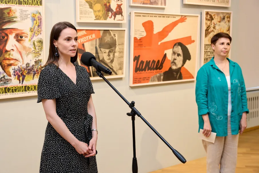 В НГХМ | Искусство XX века открылась выставка «Советский киноплакат 1950-1980-е гг.»