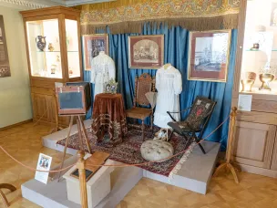 В Усадьбе Рукавишниковых отрылась выставка, посвященная фотохудожнику Андрею Карелину и его семье