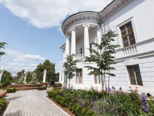 C 1 августа основная экспозиция в здании НГХМ|Зарубежное искусство будет закрыта на реэкспозицию