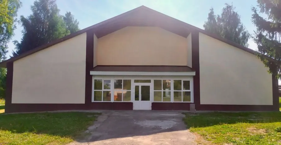 В селе Малый Макателем Первомайского округа завершился капремонт фасада Дома культуры