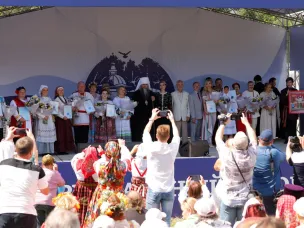 Гала-концерт XVIII Всероссийского фестиваля-конкурса «Хрустальный ключ» в селе Сартаково посетили более 2 500 человек