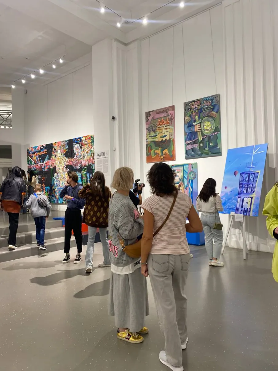 В центре культуры «Рекорд» открылась выставка «Нижний Новгород. Детали путешествия»